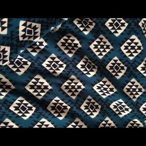 LuLaRoe Pants - LulaRoe Tall & Curvy Leggings LuLaRoe Pants - LulaRoe Tall & Curvy Leggings